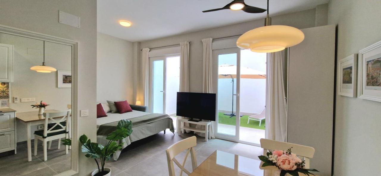 Malaga Lodge Apartments 外观 照片